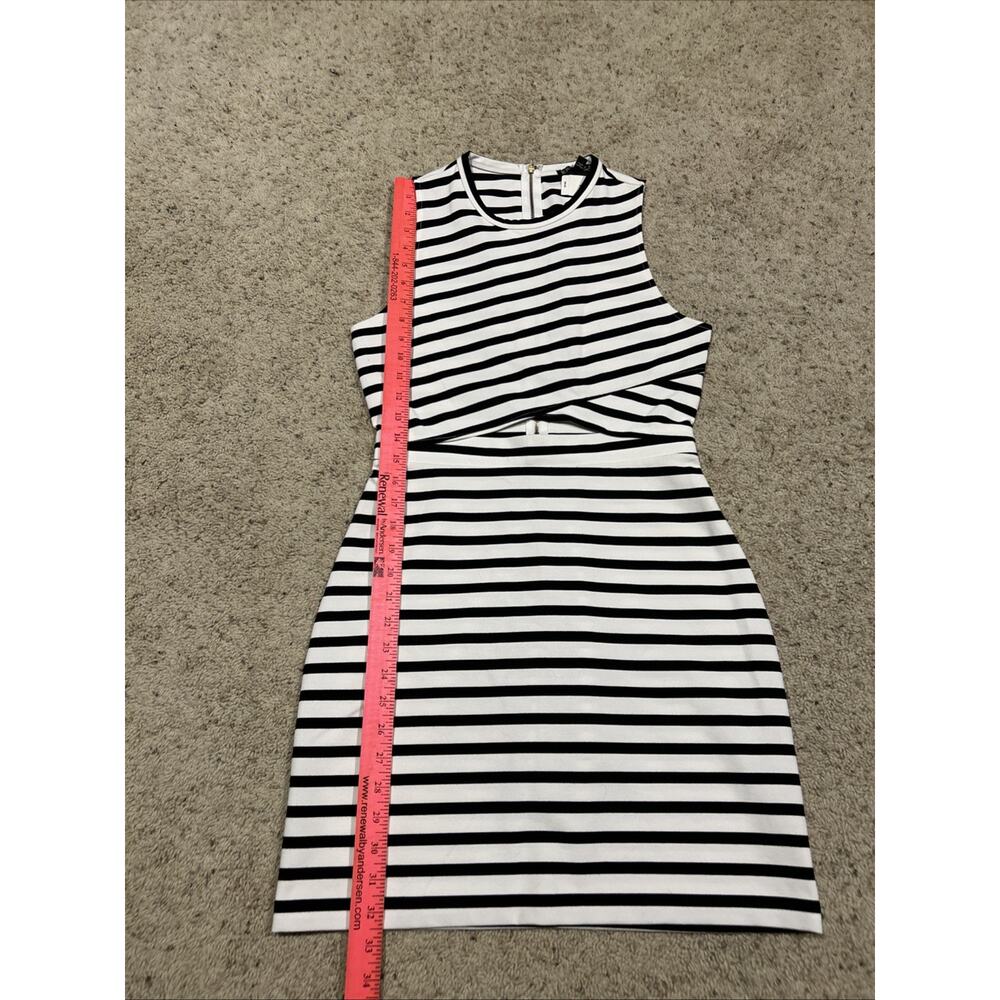 NEW Express size 8 Dress Cut-Out Black & White Short Stripe Summer $69.90 F26 - Picture 7 of 8